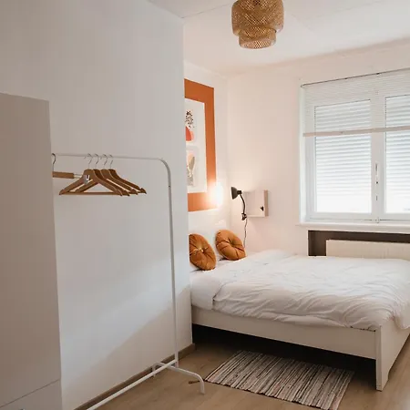 Appartement Cosy Au Coeur De La Ville Balneaire Offrant Une Vue Unique Et A 300M De La Mer Ostend Exterior photo